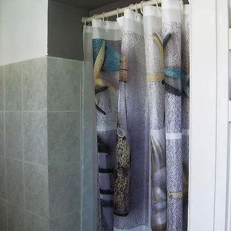 Vangelis Apartament *